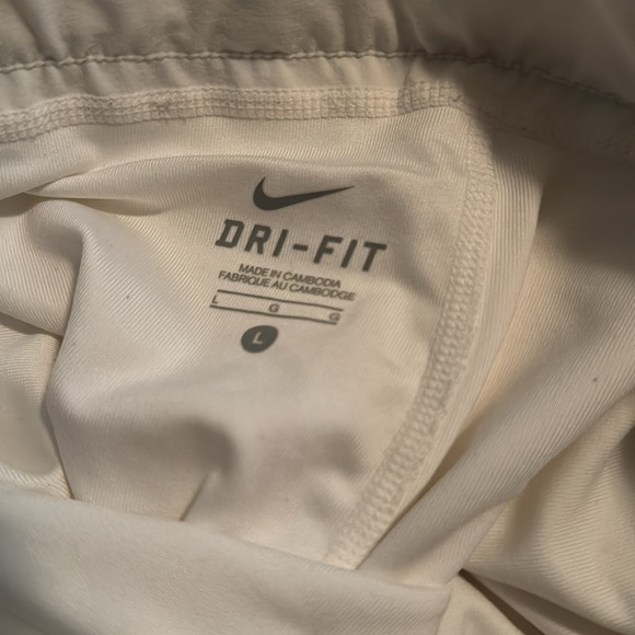 Skort - Picture 4 of 4